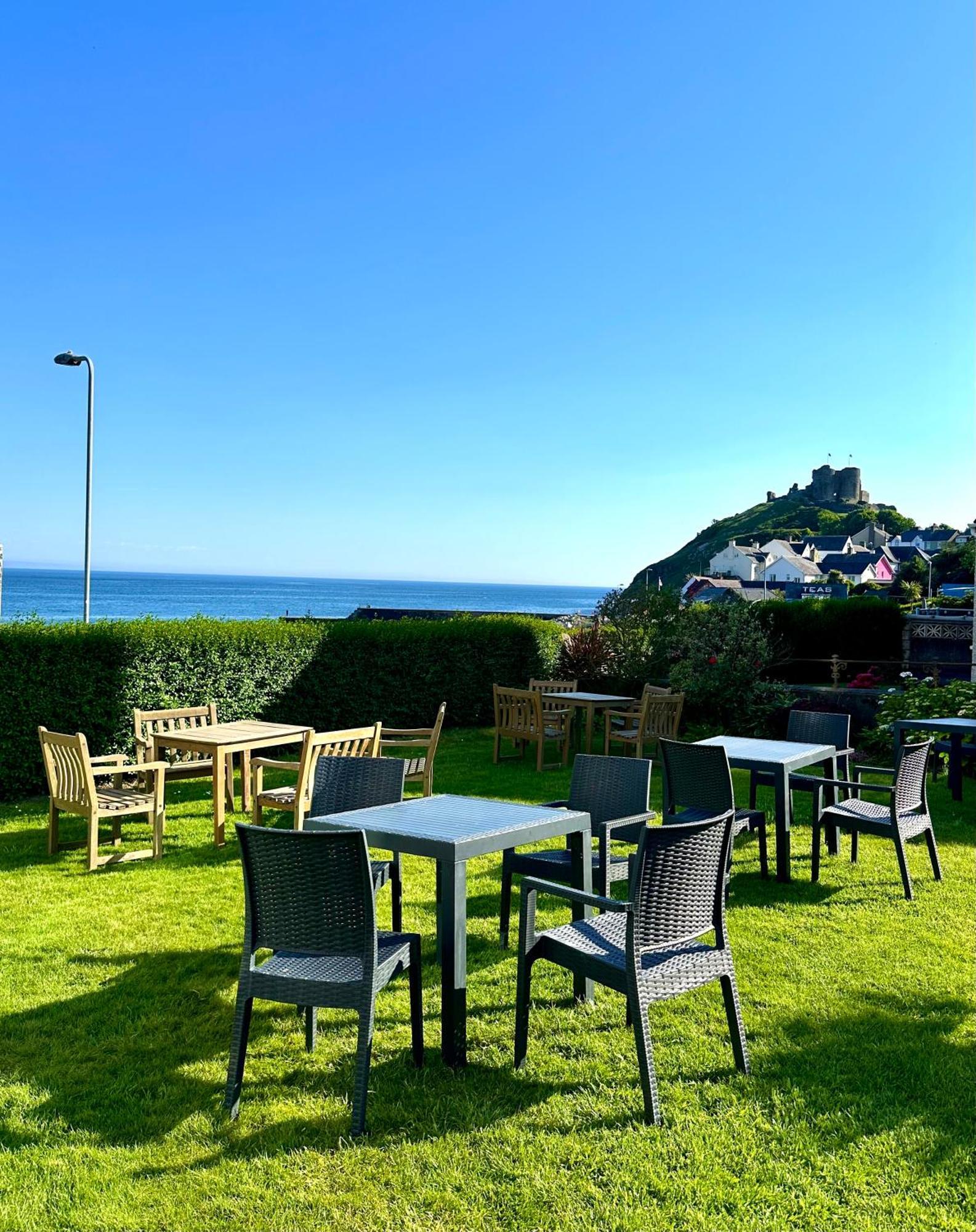 Caerwylan Hotel Criccieth Exterior photo